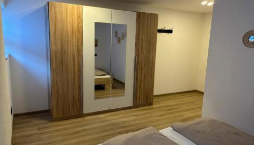Apartment in Miesenbach - Foto 3, wardrobe