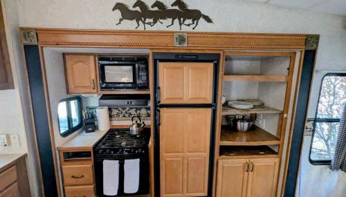 Sierra Escape RV - Photo 5