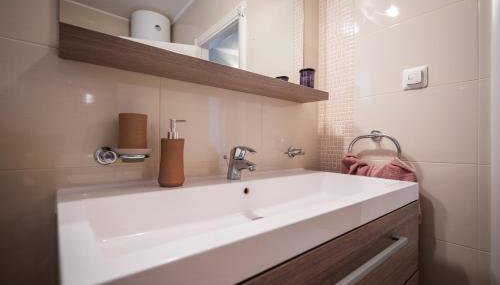 2 Bathrooms, Free Parking Spot, Prt Sea View - Foto 5