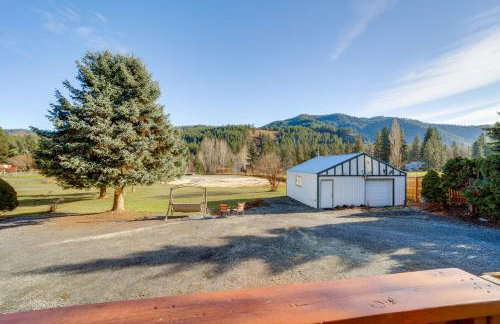 Cozy Waterfront Home with Mtn View Near Leavenworth - Foto 3