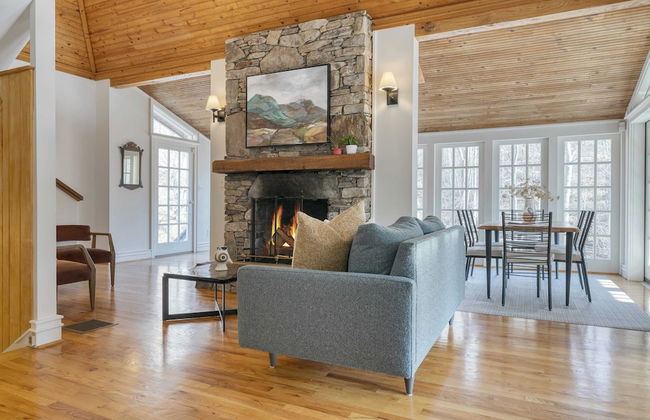 Main+guest House, Private Pond, Views, Large Yard 20mins to Heart of Asheville - Foto 13