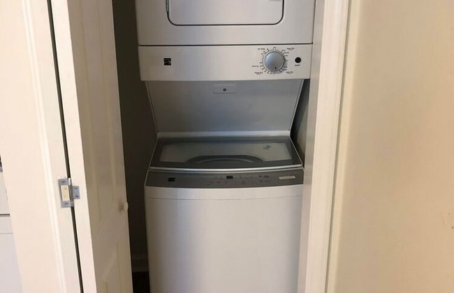 Renovated Space Close to Downtown - A - Foto 6