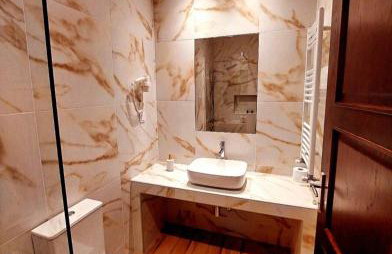 Petroula Suites Pozar - Photo 9