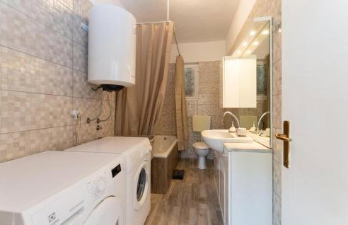 Nice Home In Kastel Zegarski With Wifi - Foto 19