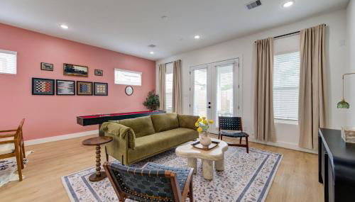 3BD Central Stay | BBQ, Games & Backyard Fun - Foto 5, Game Room