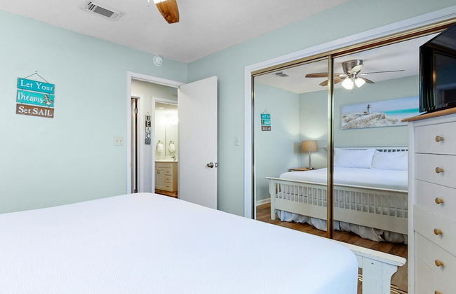 Beach View 3br/2ba W/pools Sleeps 8 - Foto 5