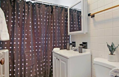 Vibrant 1BR Apartment close to Dining - Cullom B3 - Photo 13