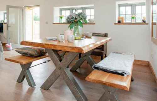 2-Bed Cottage Sleeps 4 with Hot Tub - Foto 2