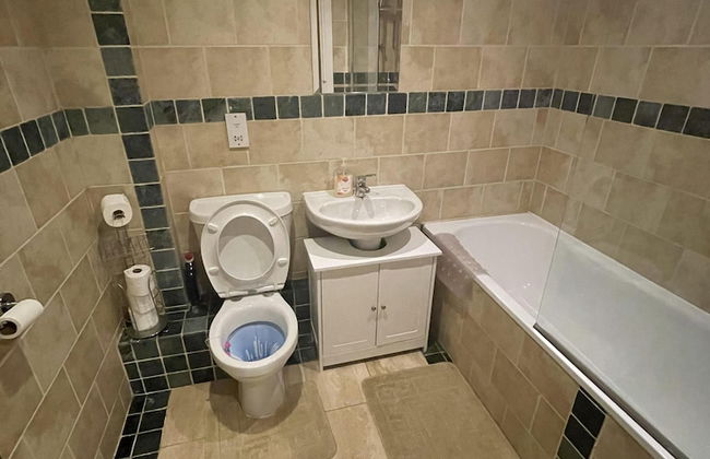 Lovely 1-bed Apartment in Town Centre Colchester - Foto 8