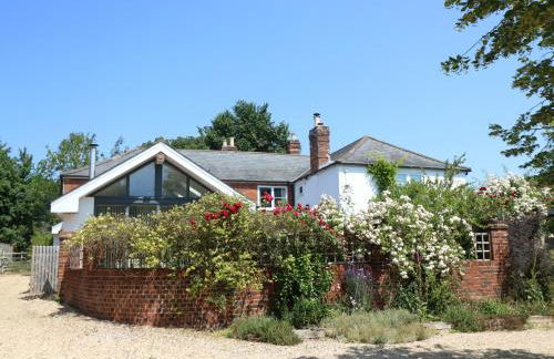 Guildford Farmhouse - Photo 44