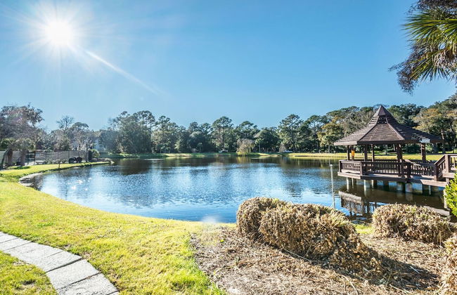 Evian by Hilton Head Retreats - Foto 27