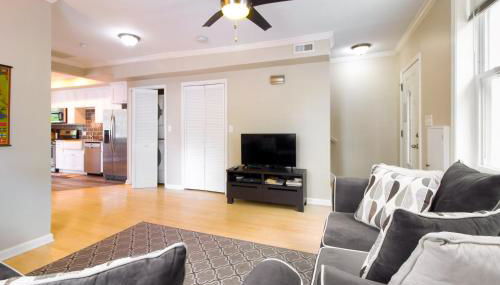 The Gray Corner House by Gallaudet 3 BR 2 BA - Foto 5