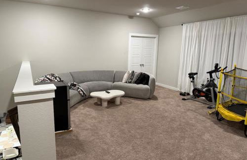 Quite Red Oak Getaway, Pet Friendly, Gameroom - Foto 16