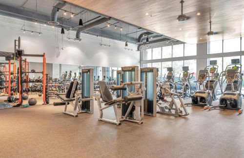 Luxury 1 BR with DEN Downtown Tampa Apt - City Views, Rooftop Pool, Workspace - Foto 34