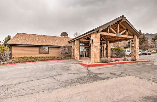 Chic Eden Condo with Pool Access Less Than 5 Mi to Ski! - Photo 20