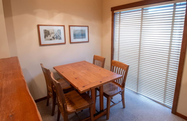 Snow Creek Lodge by Fernie Lodging Co - Photo 72