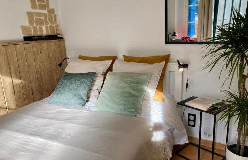 AUX 4 LOGIS - Studio Le City - Petit déjeuner offert 1ère nuit - Foto 14