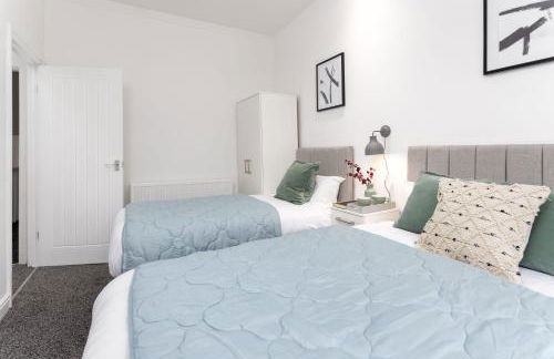 Saxony House - Air Host & Stay - Free Parking - Foto 8