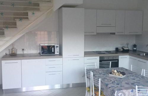 Carrabean sea in the North of Sardegna, with swimming pool - Foto 10