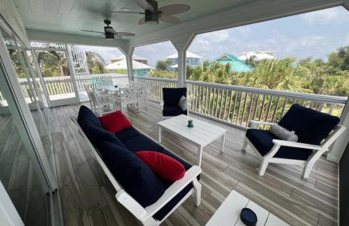 Coconut Castaway - Ocean Views, Walk to Beach, Golf Cart, Club Pool - Photo 26