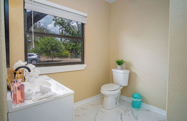 Modern Living 3br/2ba Close to Amazing Downtown - Photo 13