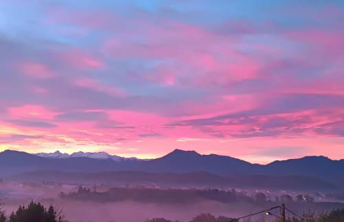 Pyrenees Vue Gite - Le Plus Commentaires Positifs - Vues Fantastique, Tres Bon Petit-Déjeuner, Calme, Piscine, Parking - Foto 3