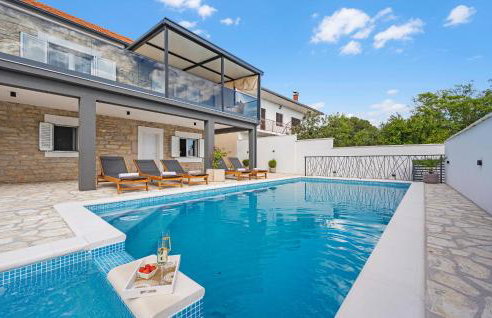 Lovely Home In Plastovo With Sauna - Photo 10