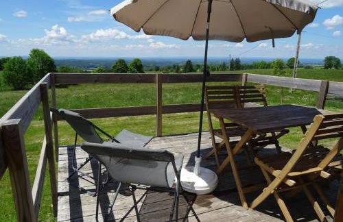 Belle roulotte de style chalet au coeur du Sancy - Foto 2