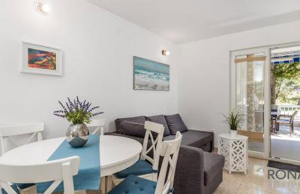 Rona Apartment Flower 1 and Flower 2 - Foto 4