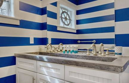 Family Tides by Bayley Vacation Rentals - Photo 60