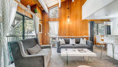 1 Mi to Lake Tahoe Condo with Pool Access - Foto 2