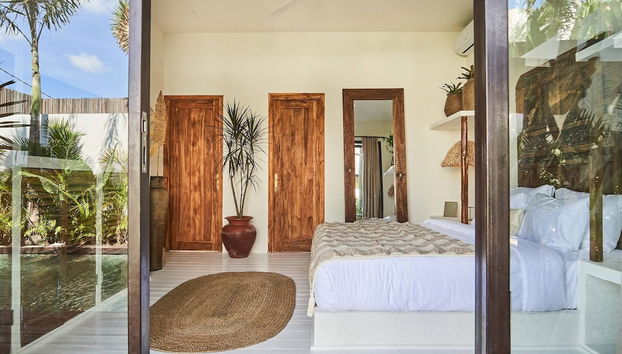 Luxueuse Villa Yogisurf 2 Canggu Piscine & Jacuzzi - Foto 5, Habitación