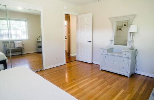 Grass Valley Home with Hot Tub - Photo 4