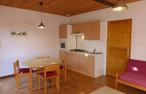 Gîte indépendant avec terrasse et garage à La Chabanne - FR-1-489-187 - Photo 3