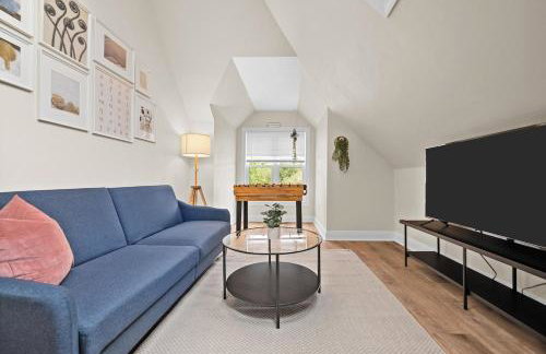 Games,BBQ, Netflix plus FREE Parking Near Bakery Square - Foto 19