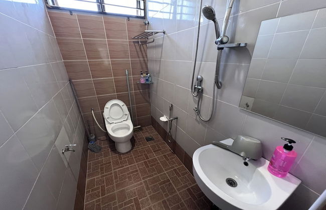 Nurbayu Villa (3 and 4 bedroom Villa) Kemaman - Foto 32