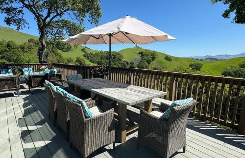 Relax and Rejuvenate- Lafayette Treehouse with Cave Spa, Waterfall, and Incredible Views - Foto 7