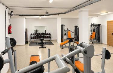 Large Villa in Maspalomas with Huge Private Pool, Jacuzzi & Gym - Foto 16
