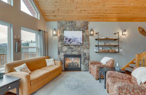 Stunning Alaskan Getaway with River and Mtn Views - Foto 6