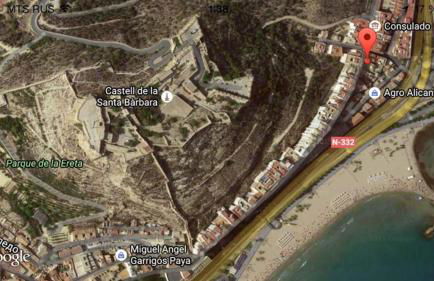 COSY 3 BED APT 200m FROM BEACH WiFi - Photo 20