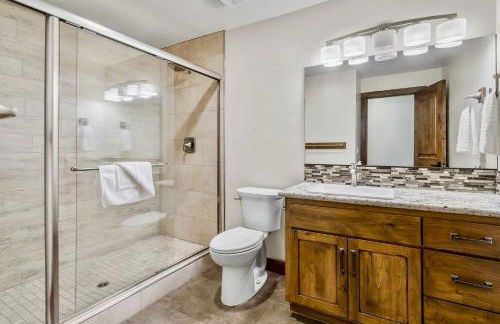 LX33 Lake Tahoe Villa with Gameroom Hot tub Sauna - Foto 31