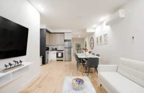 Luxury 2BR Duplex 5min to Central Park - Photo 1