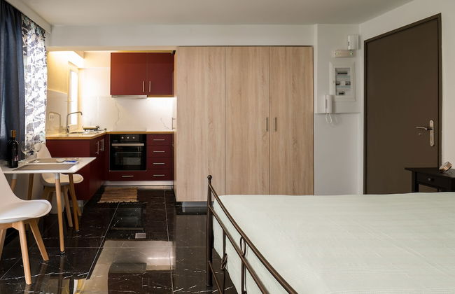 CHROMA Lodge Rafina - Foto 17