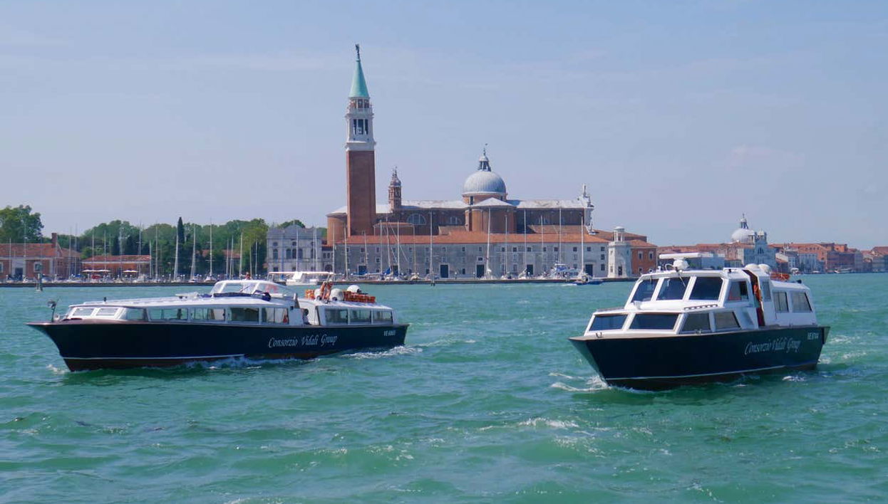 Navegando pela costa veneziana