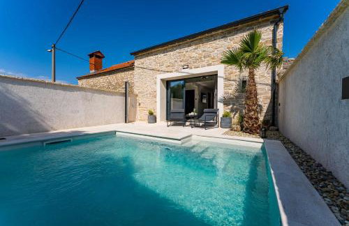 Stone House with pool Poeta - Foto 2