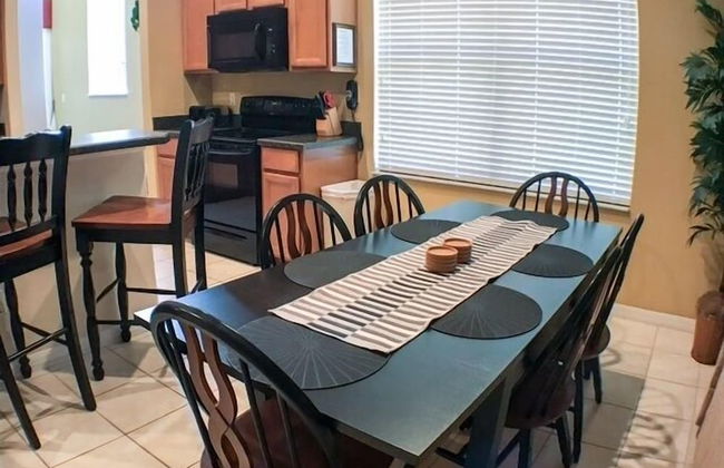 Extended Pool Deck With Spa 2 King Suites! 5 Bedroom Home by RedAwning - Foto 16