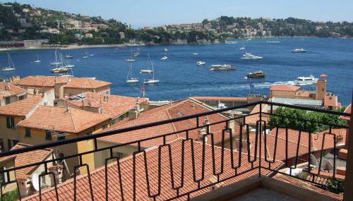 The Dina Palace. - Photo 1