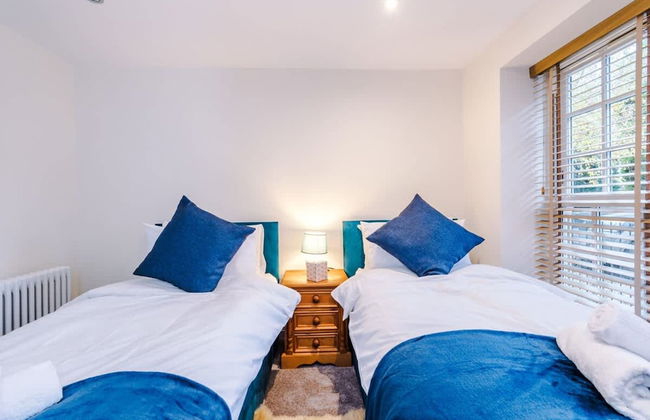 Host Stay Belvedere House - Photo 20