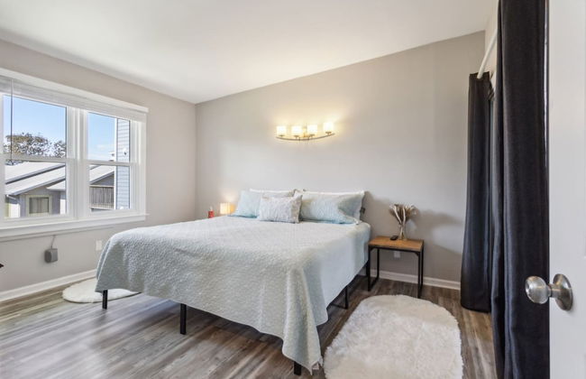 Beach Break Getaway in Virginia Beach - Photo 4