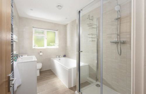 Tre Lowen, Goonhavern, Perranporth - Free Parking - Free Wifi - Games Room - Foto 27